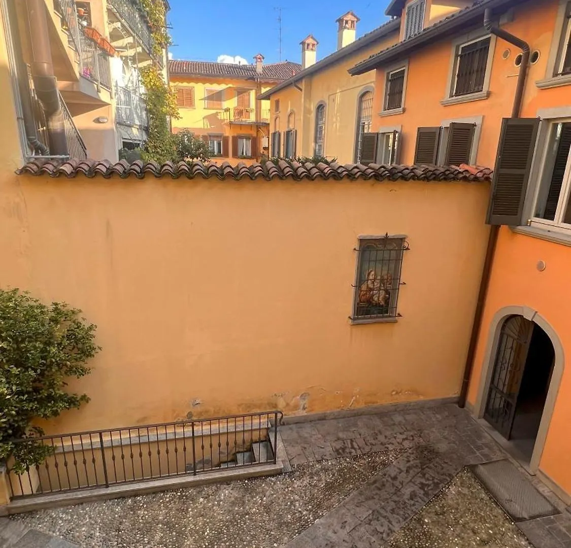 Apartament Casa Viola Bergamo 0*,  Włochy